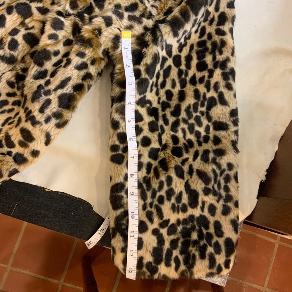 Leopard spotted faux fur Me Jane red silk lined coatwomen’s size large - Picture 12 of 12